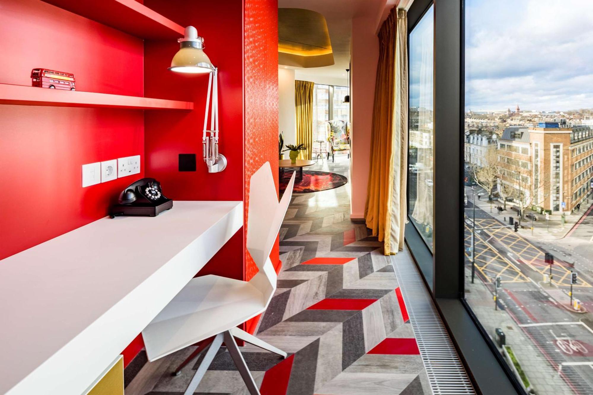 Nhow Hotel 4*