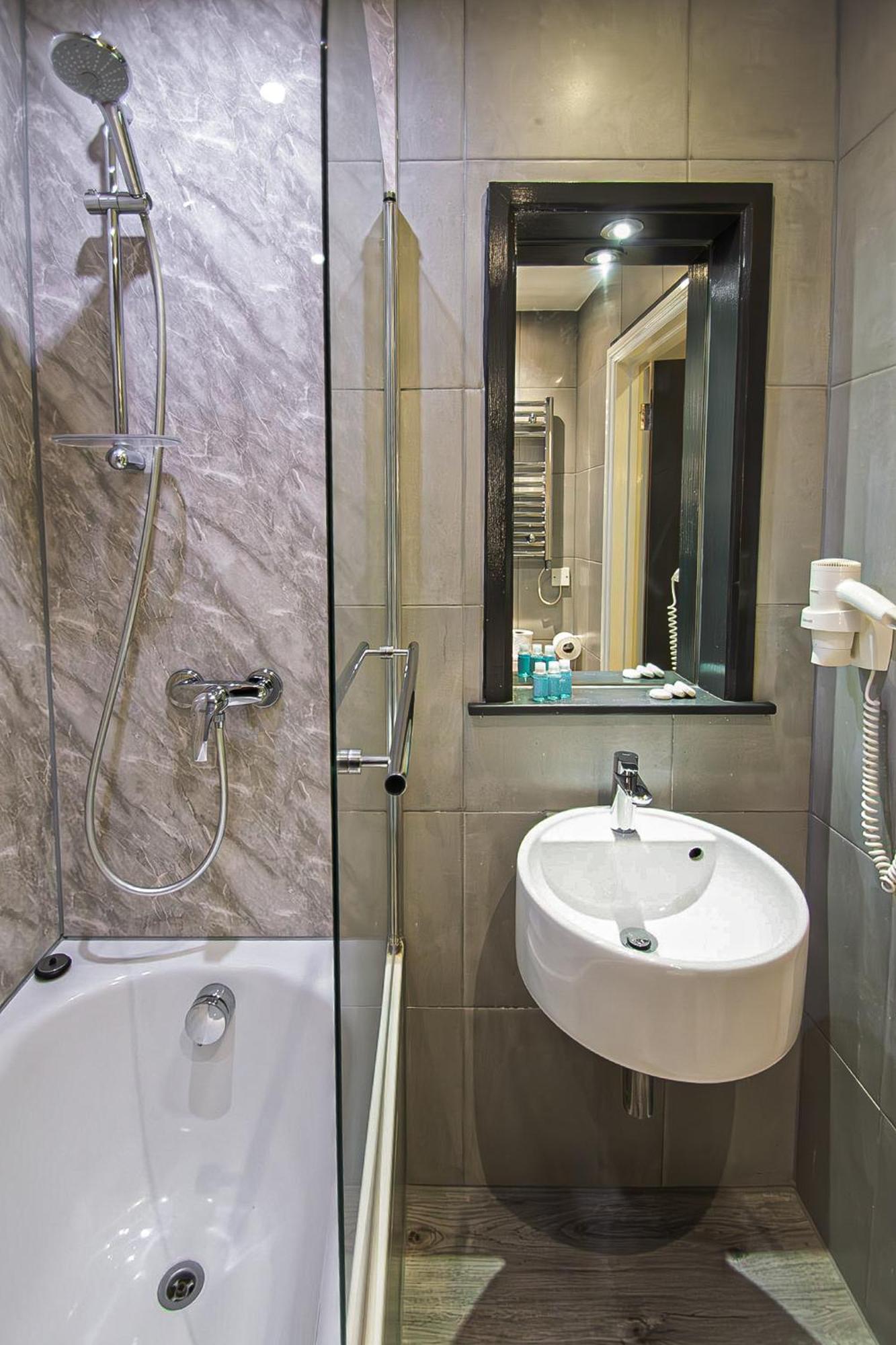 Apartment Hyde Park Superior London