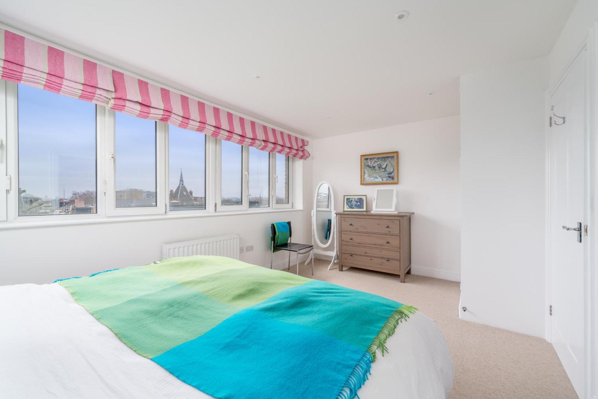 Stylish Flat Between Bridge & Tower Bridge