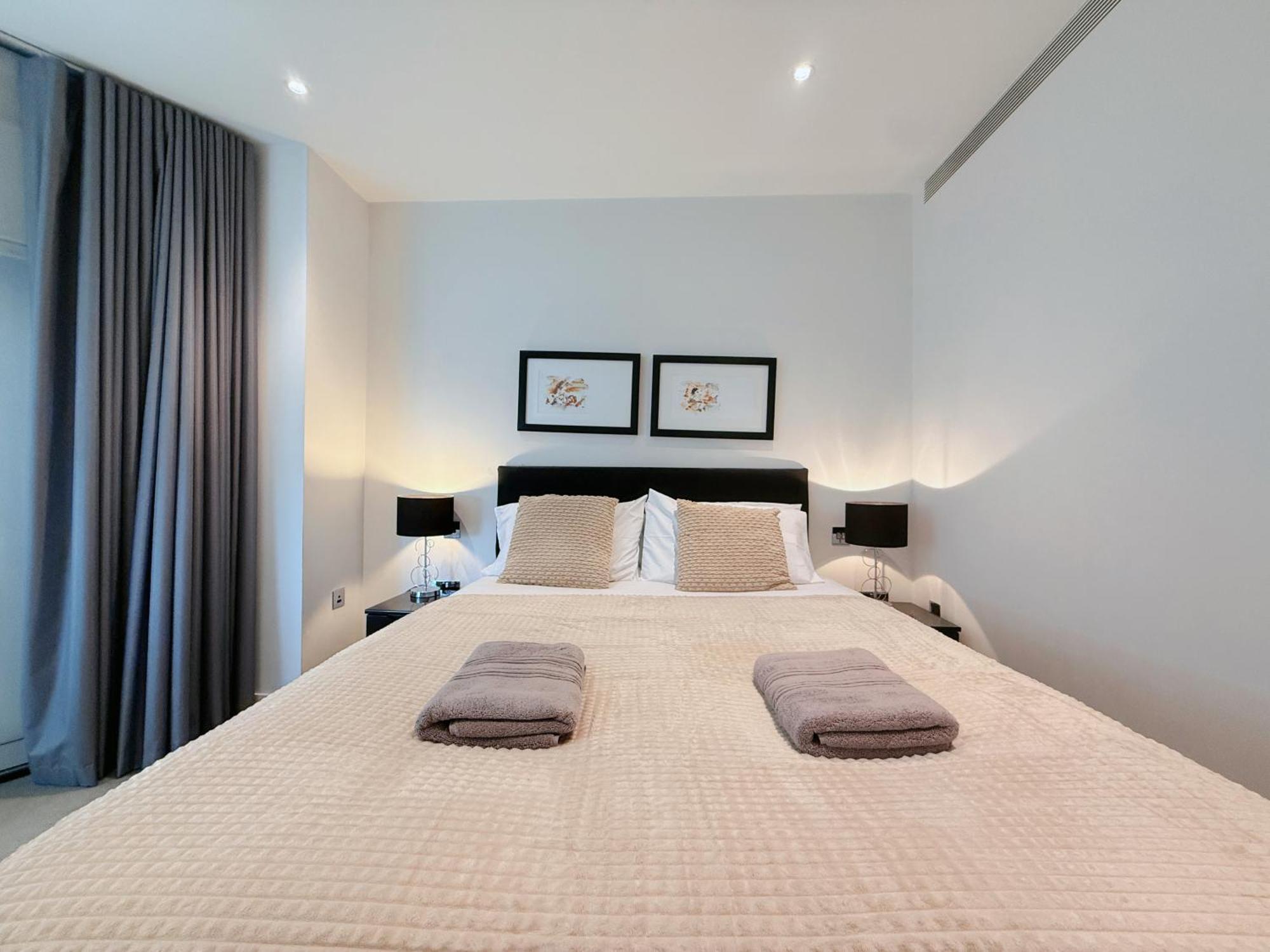 Luxurious And Spacious Near Us Embassy Leilighet