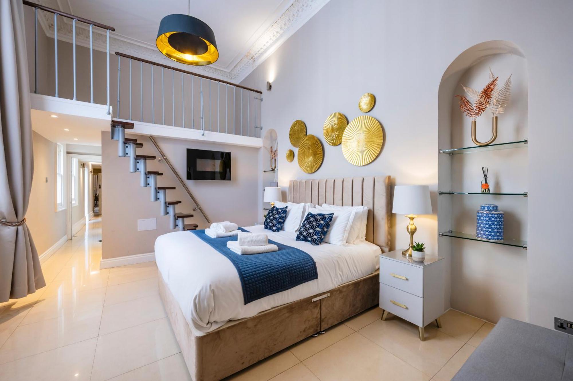 Hyde Park Apartment