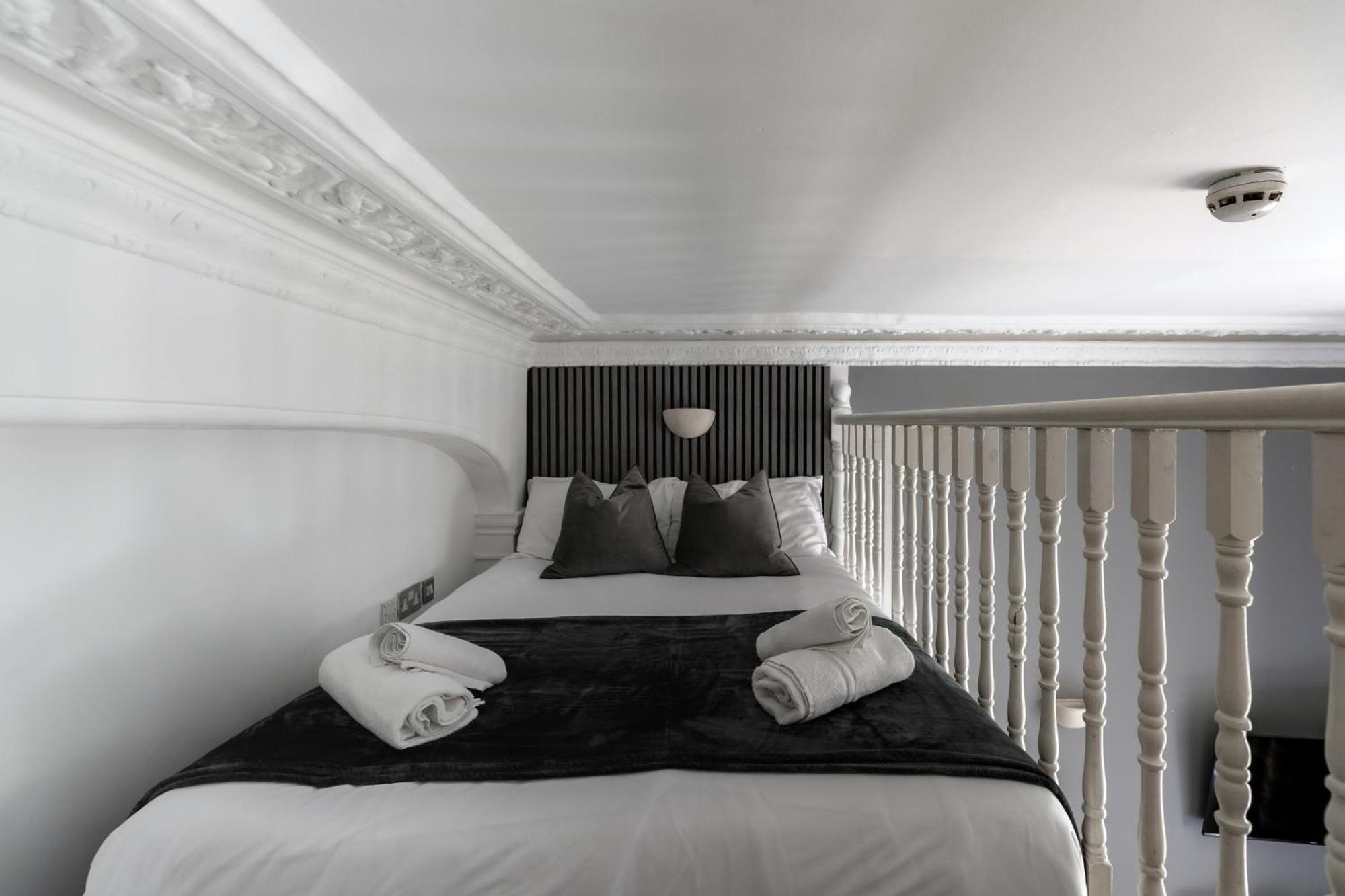 Britannia Hyde Park Hotel *