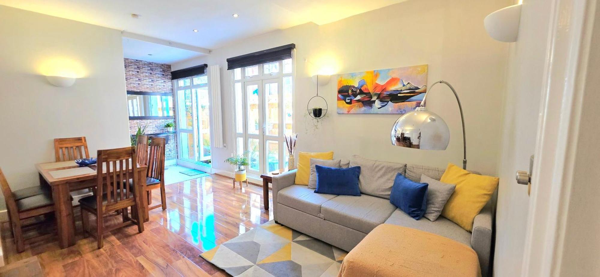 The Cozy Lambeth Guest house London