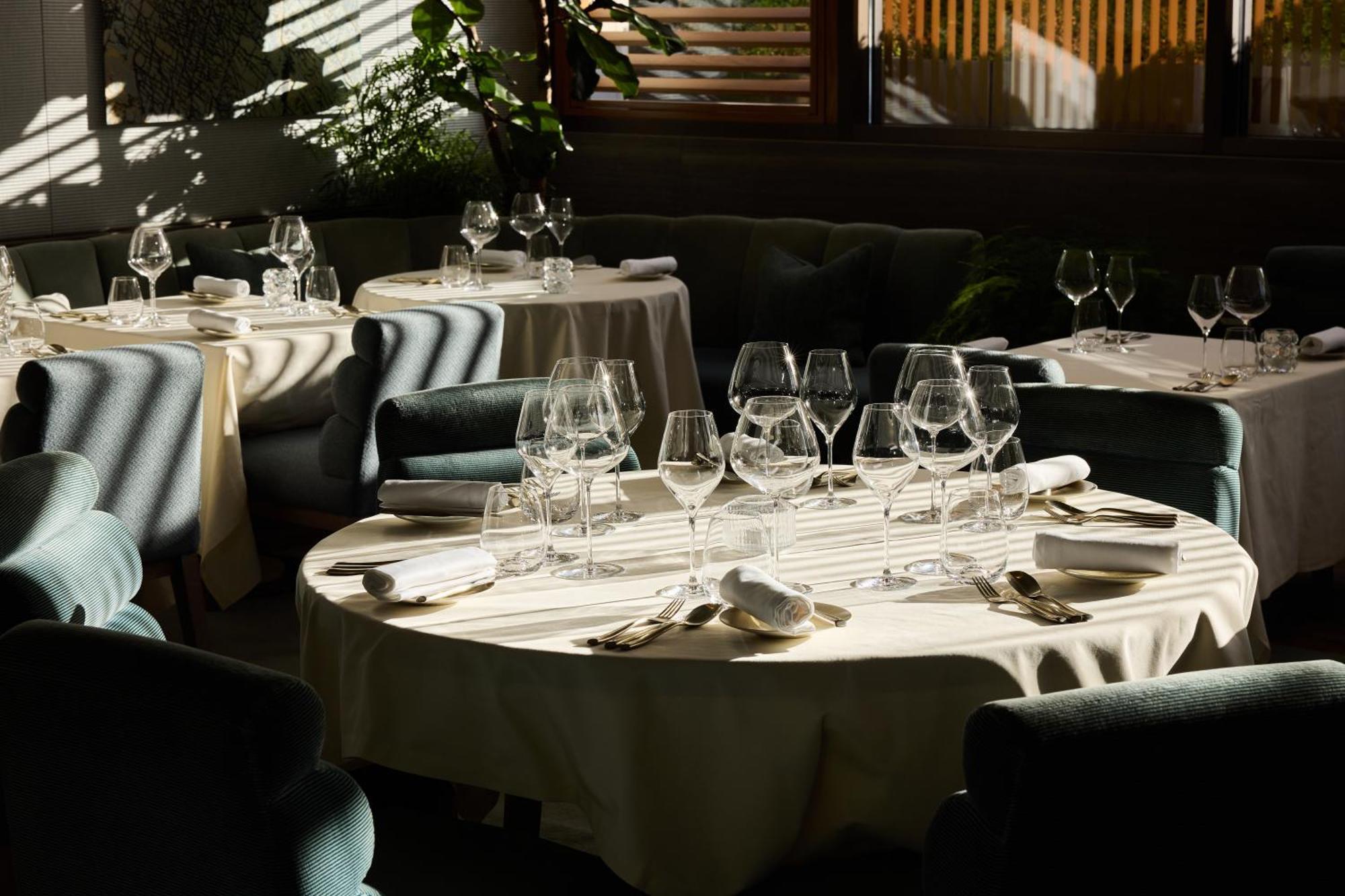 Four Seasons At Park Lane 5* London