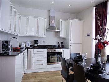 Hotel Churchill House London