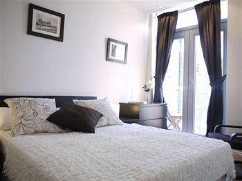 Churchill House Hotel London
