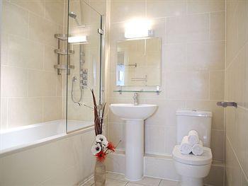 Hotel Churchill House London