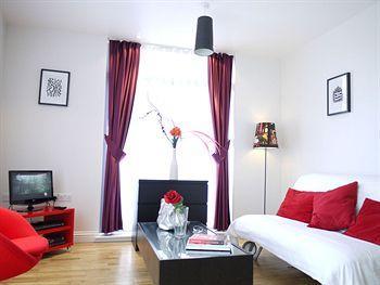 Hotel Churchill House London