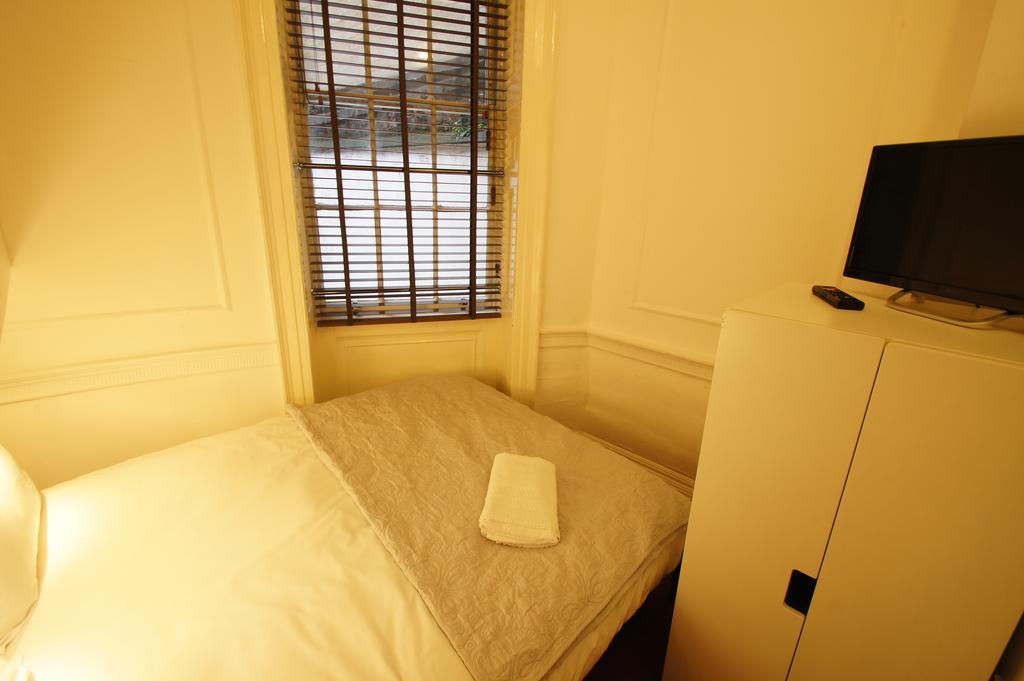 Green Park Guest house