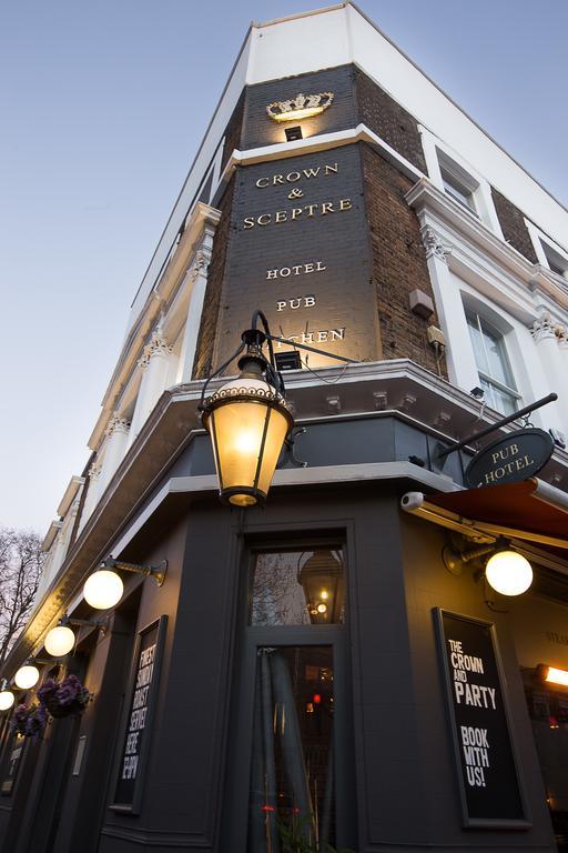 Hotel The Crown And Sceptre