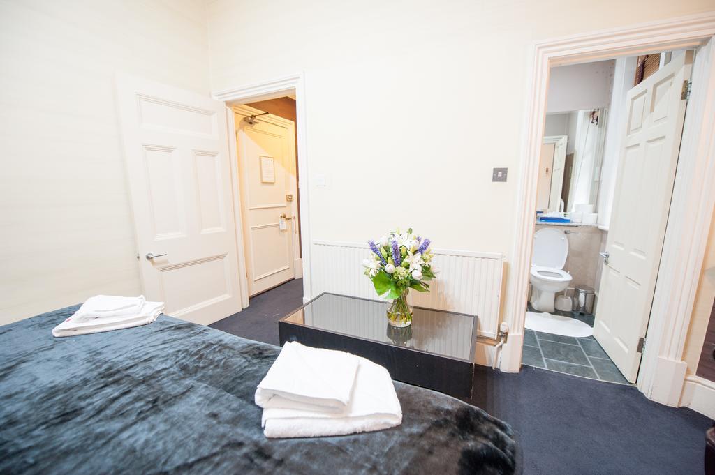 Knightsbridge Hotel 4*