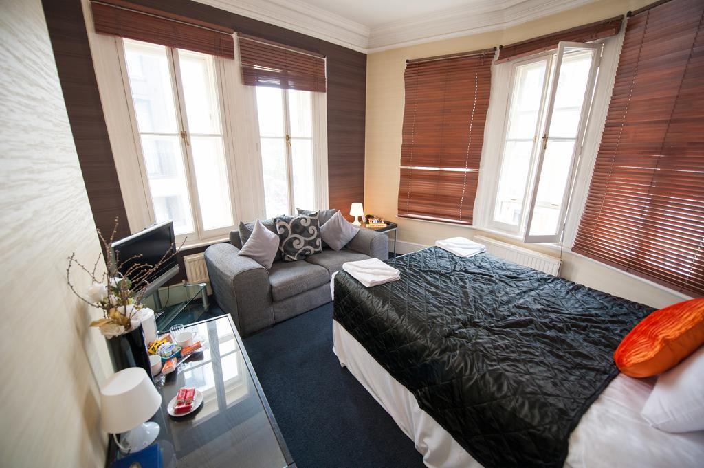 Knightsbridge Hotel London