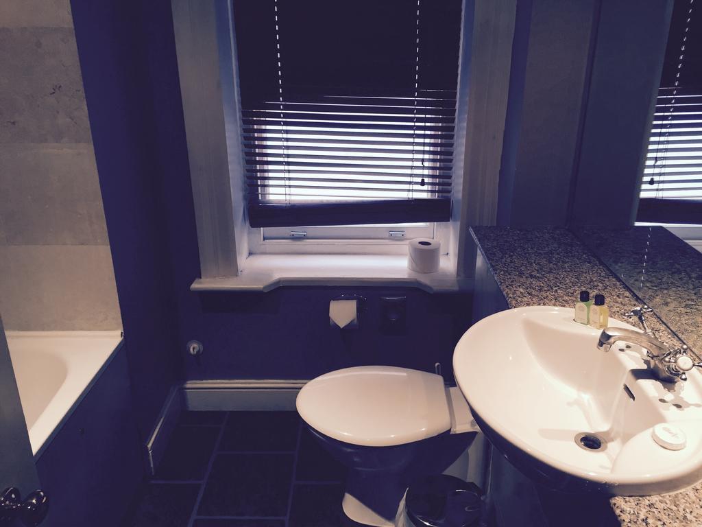 Hotel Knightsbridge 4*