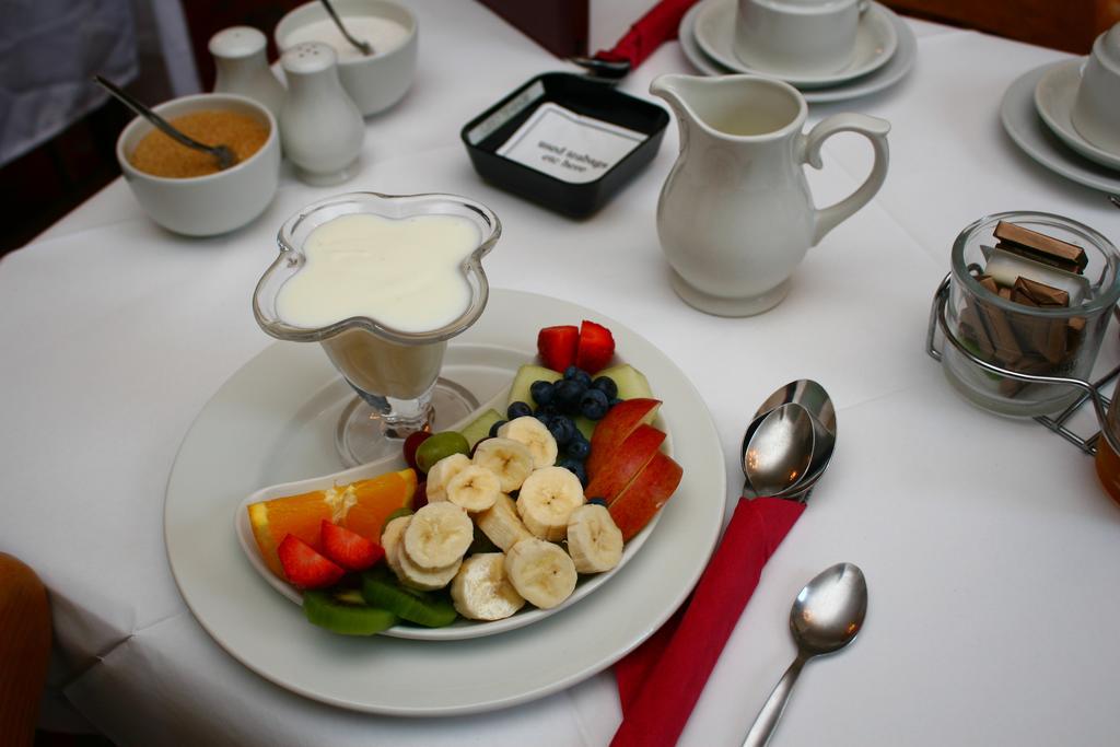 The Penn Club Bed & Breakfast