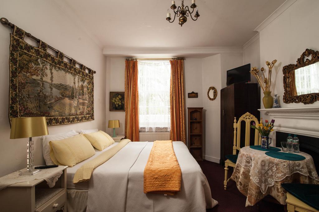 Juliette's Bed & Breakfast 3*