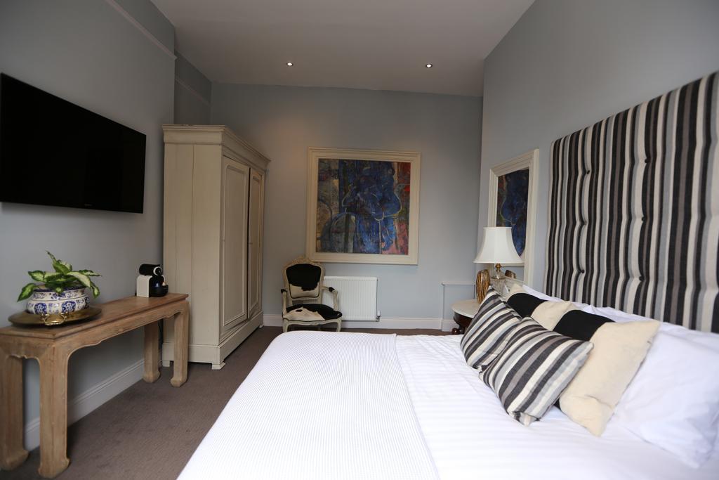Hotel The Crown And Sceptre 4*