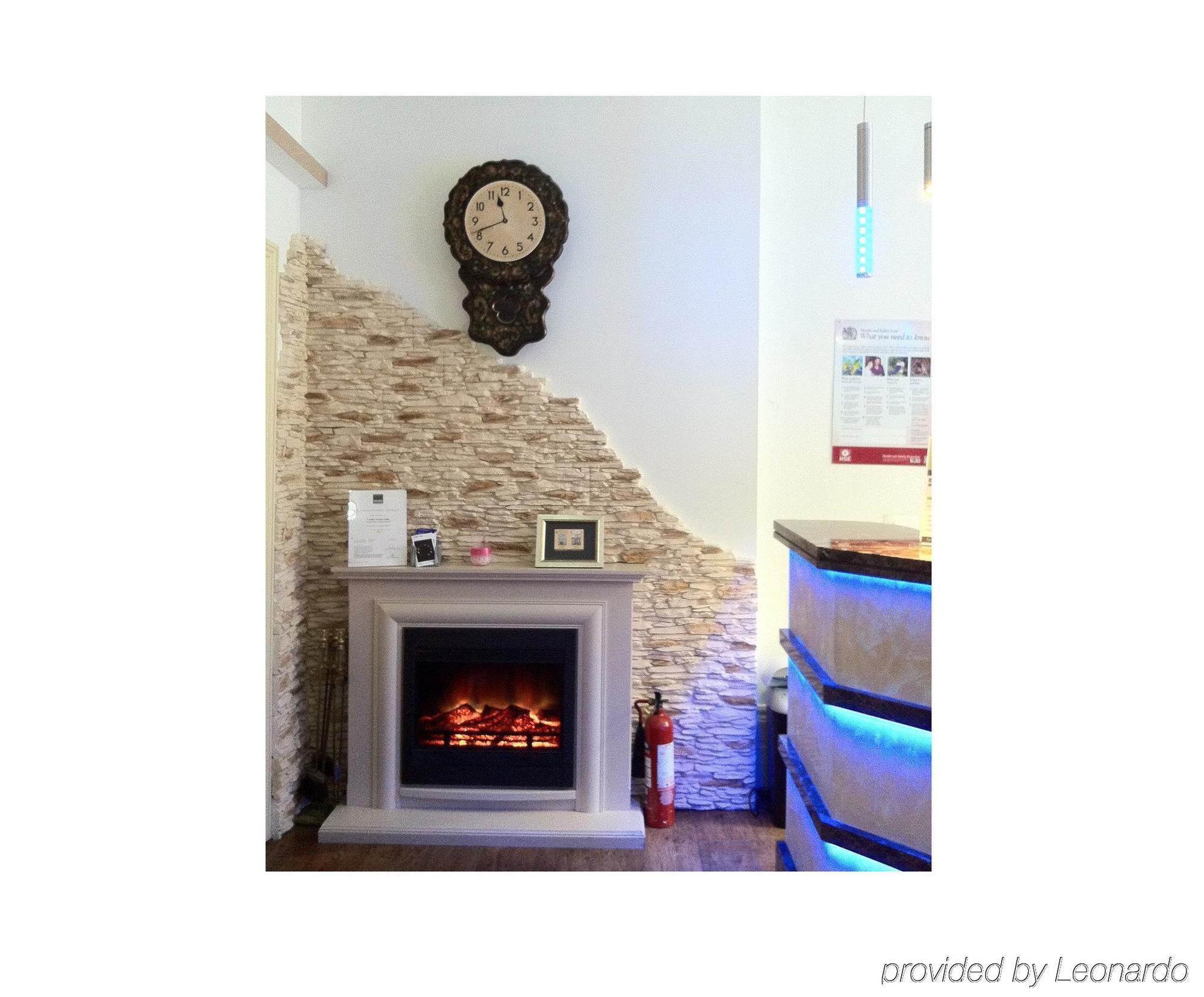 Linden House 3*