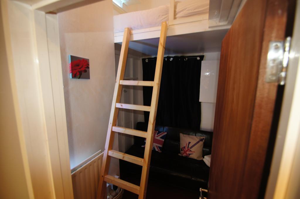 Guest house Green Park *