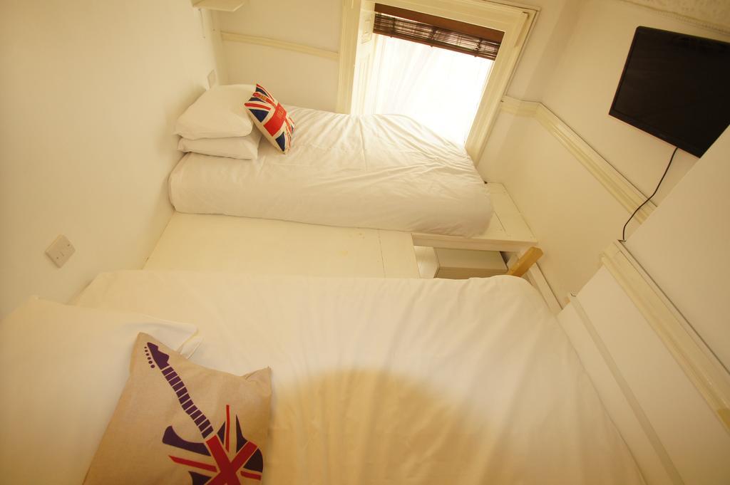 Guest house Green Park *
