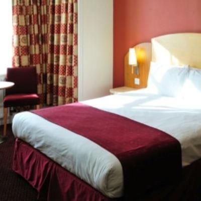Comfort Harrow Hotel