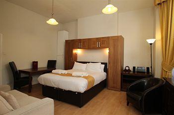 Castletown House Apartment *