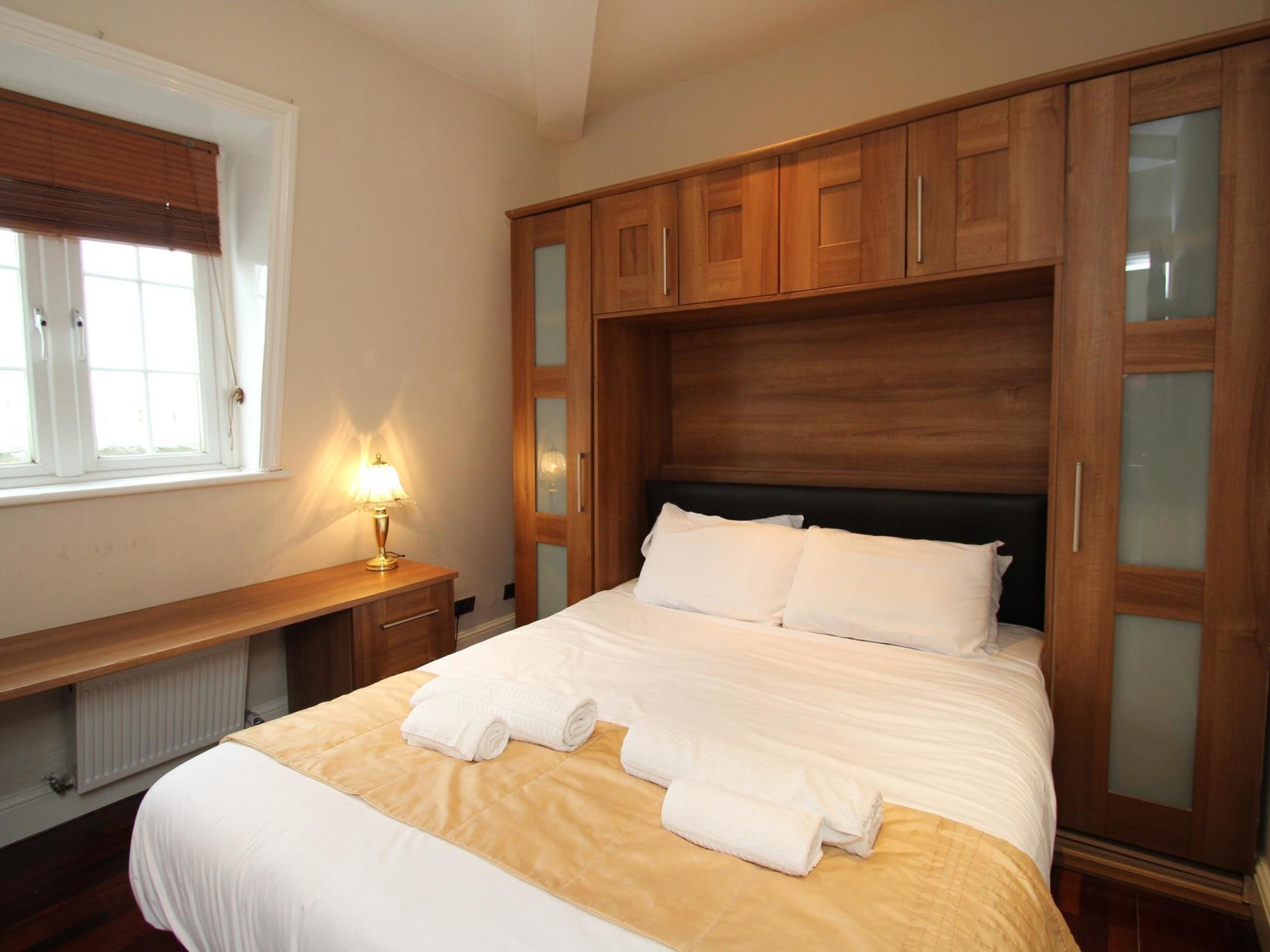 Castletown House Apartment
