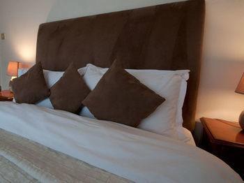 15 Basil Street Knightsbridge, Luxury Serviced 5* London