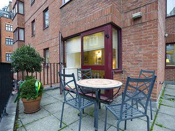 15 Basil Street Knightsbridge, Luxury Serviced 5* London