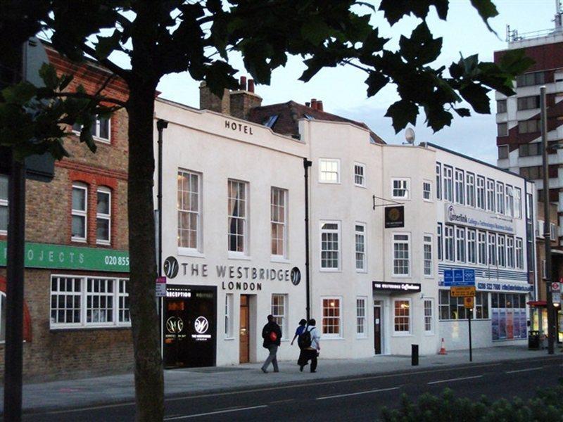Hotel The Westbridge Stratford 4*