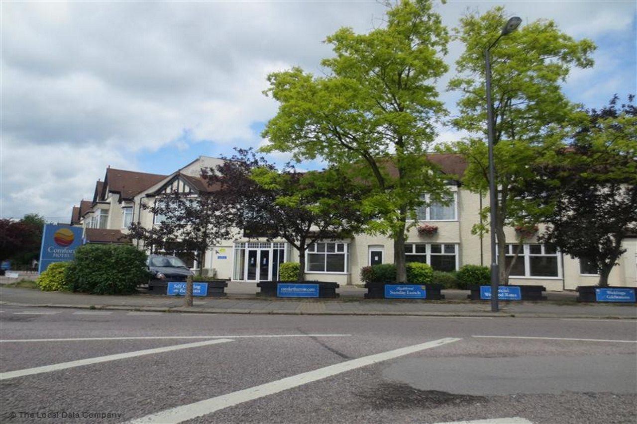 Hotel Comfort Harrow 3*