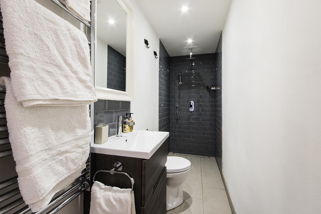 Apartment Crashpads Shoreditch Loft With Private Courtyard *