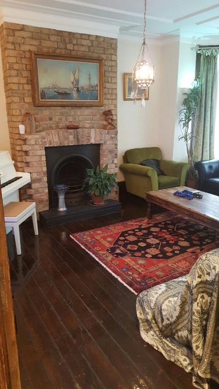 Edwardian Garden Flat Apartment London