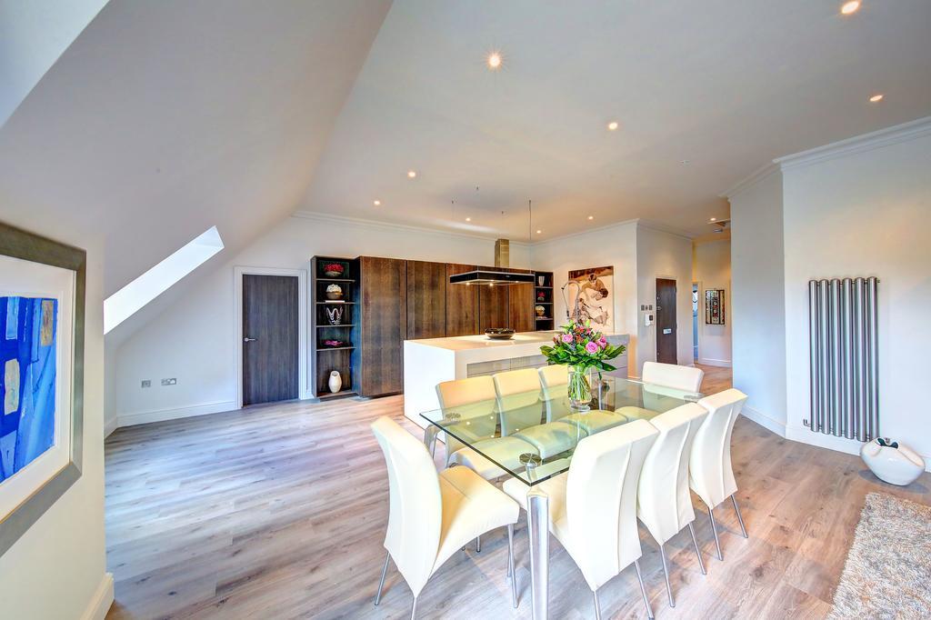 The Wimbledon Penthouse Apartment *
