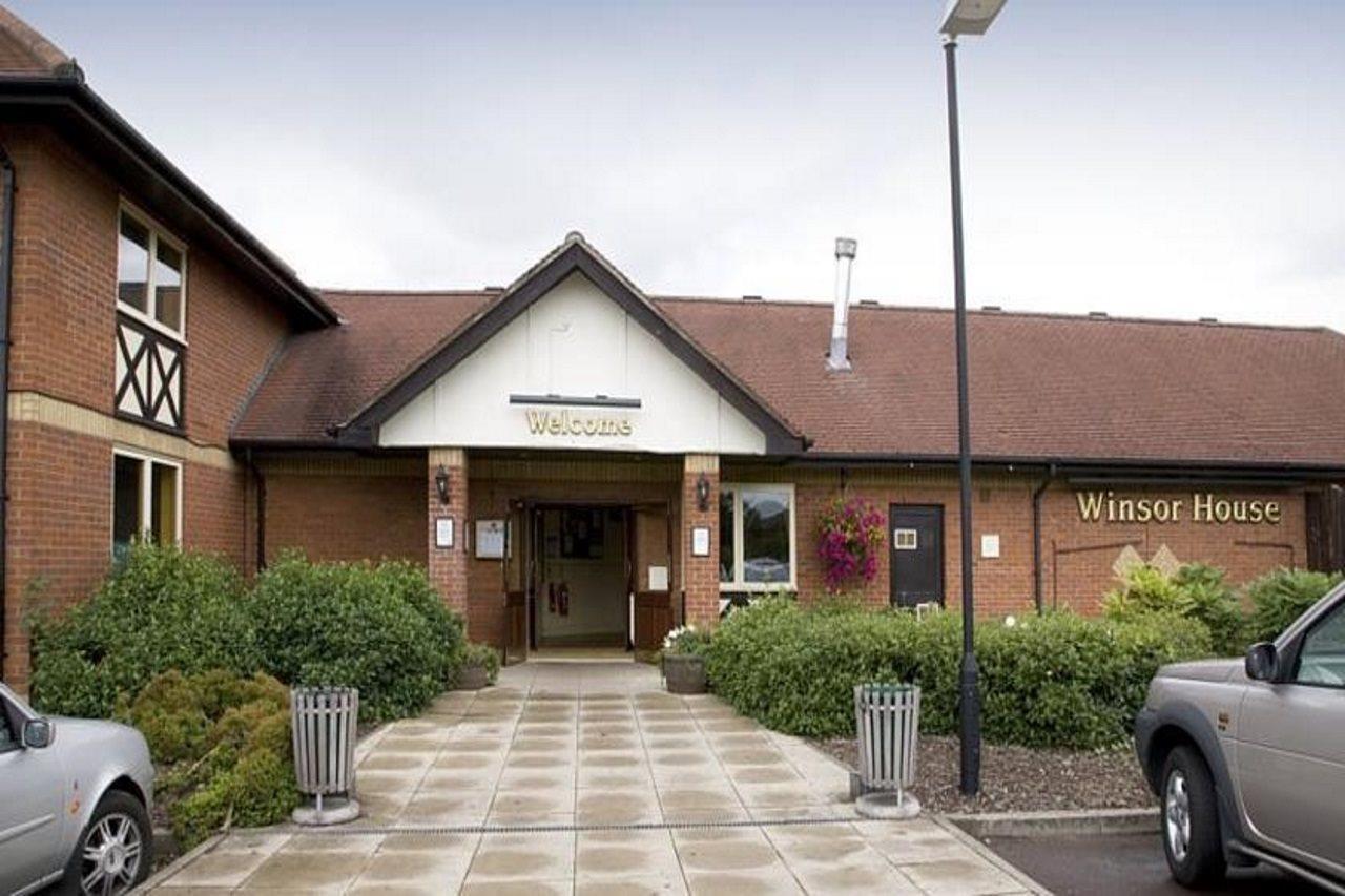 Premier Beckton Hotel London