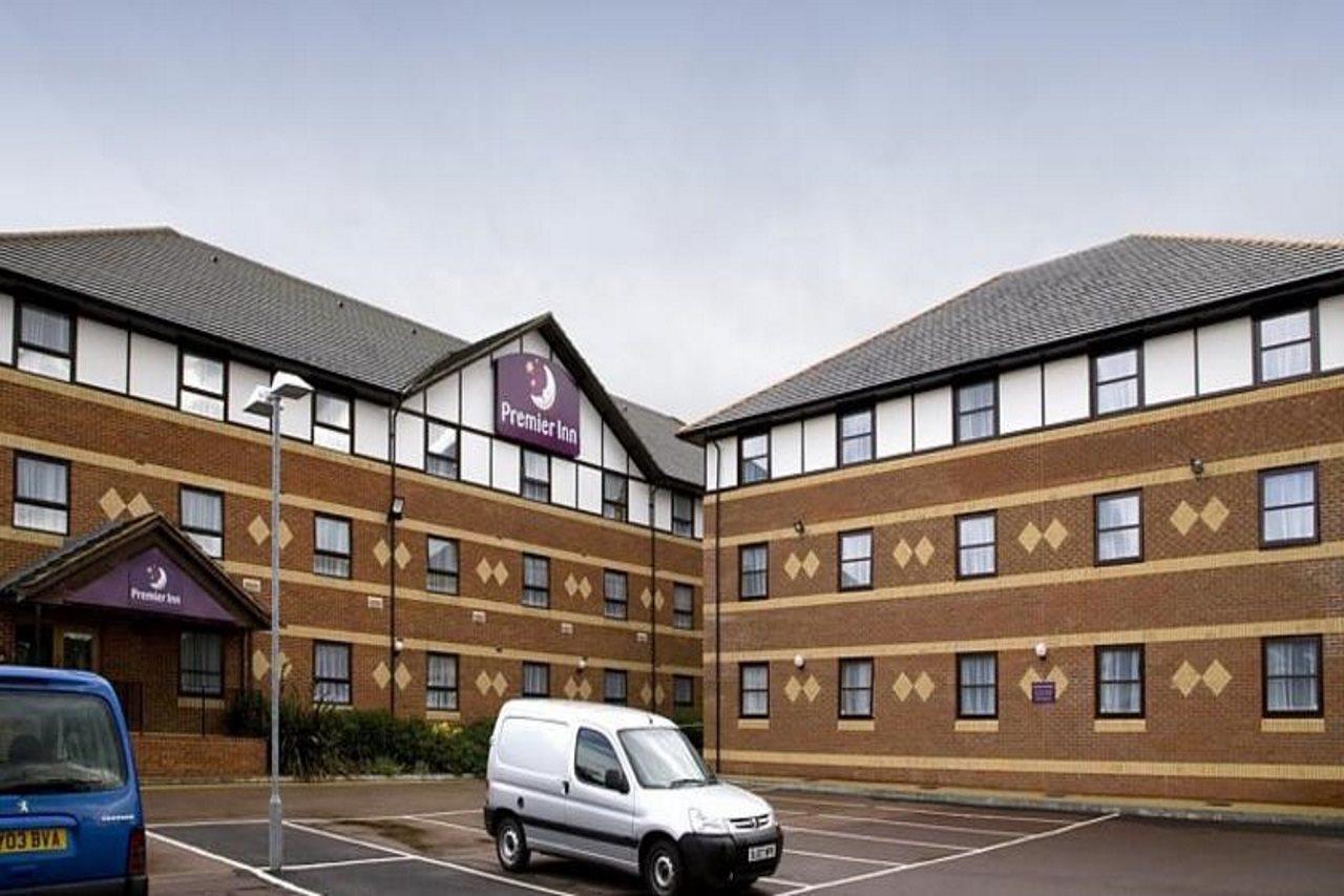 Premier Beckton 3*