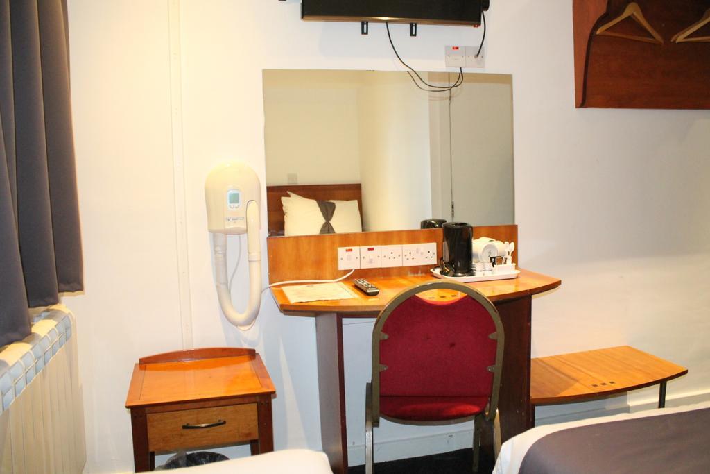 Clapham South Belvedere Hotel