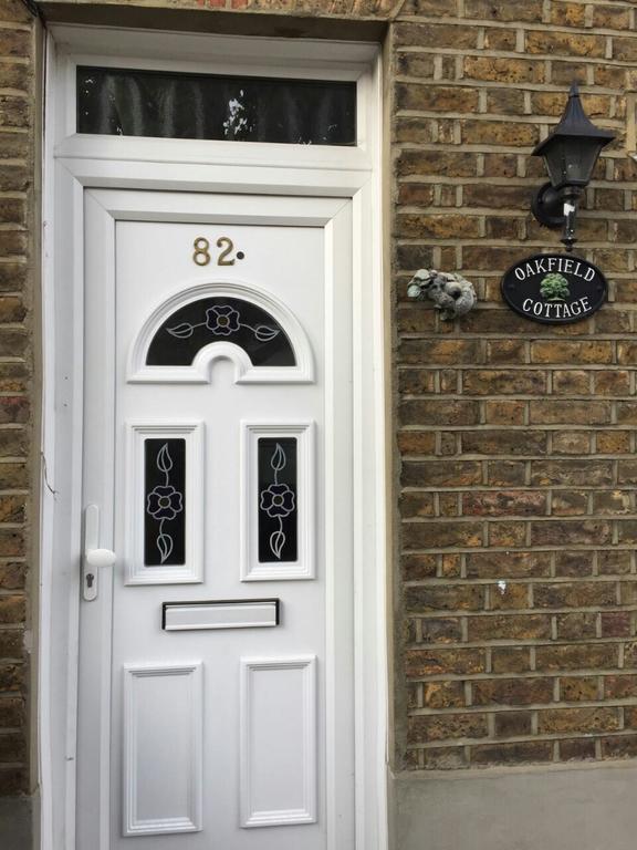 Guest house Oakfield