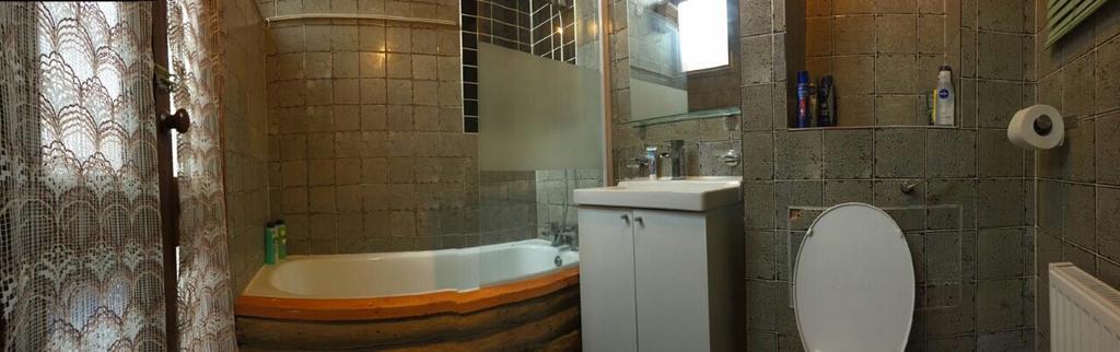 Oakfield 5* London
