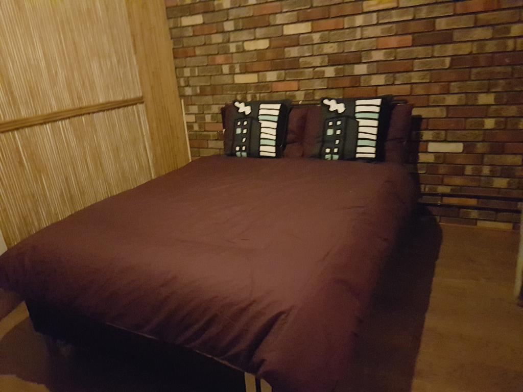Oakfield 5*