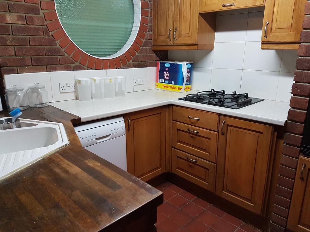 Oakfield 5*