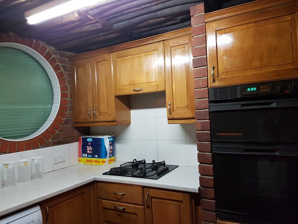 Oakfield 5* London