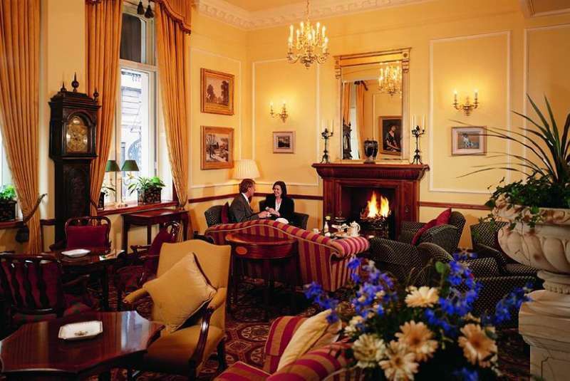 Thistle Holborn Hotel 4*