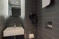 Mowbray Court Hotel London