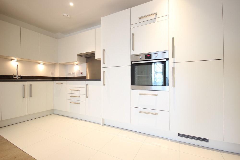 The O2 Waterfront Apartment London