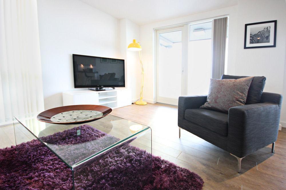 Apartment The O2 Waterfront *