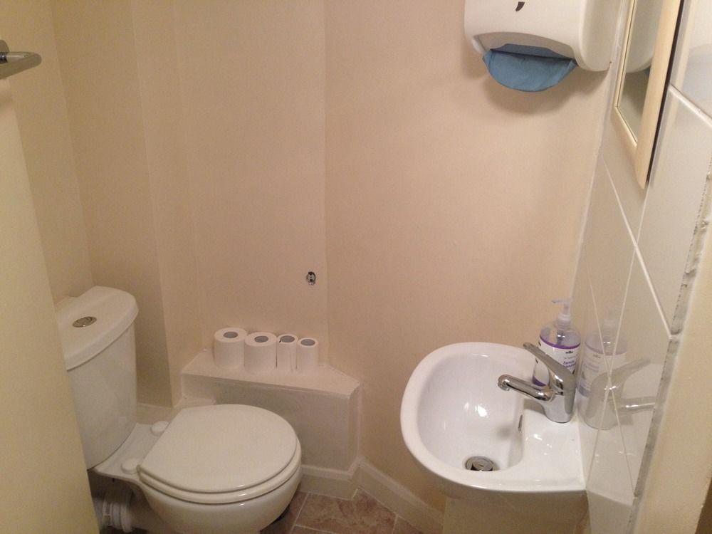 Larsvale Guest house