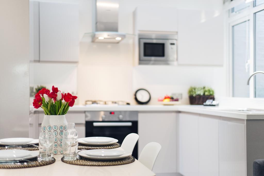 The Holland Road Apartment