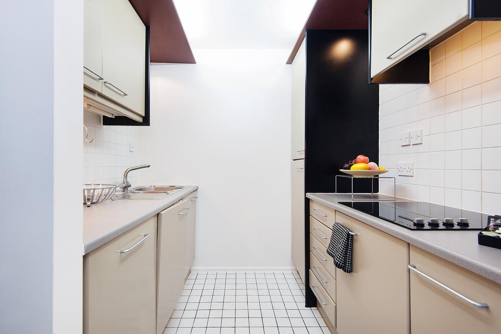 Point West Apartment