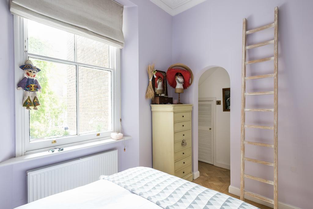 The Hummingbird 1 Bedroom By Kensington Gardens Apartment