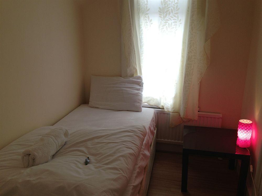 Lathom Hotel